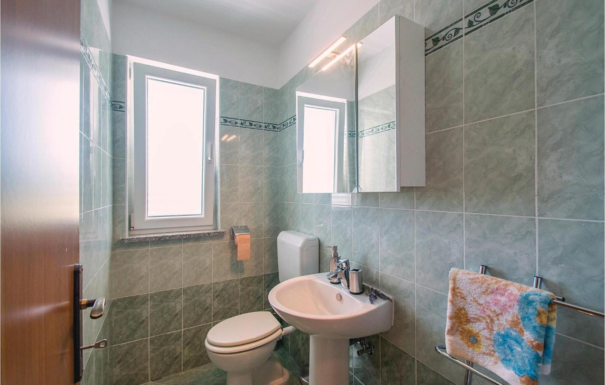 Amazing Apartment In Labin With House Sea View Eksteriør bilde