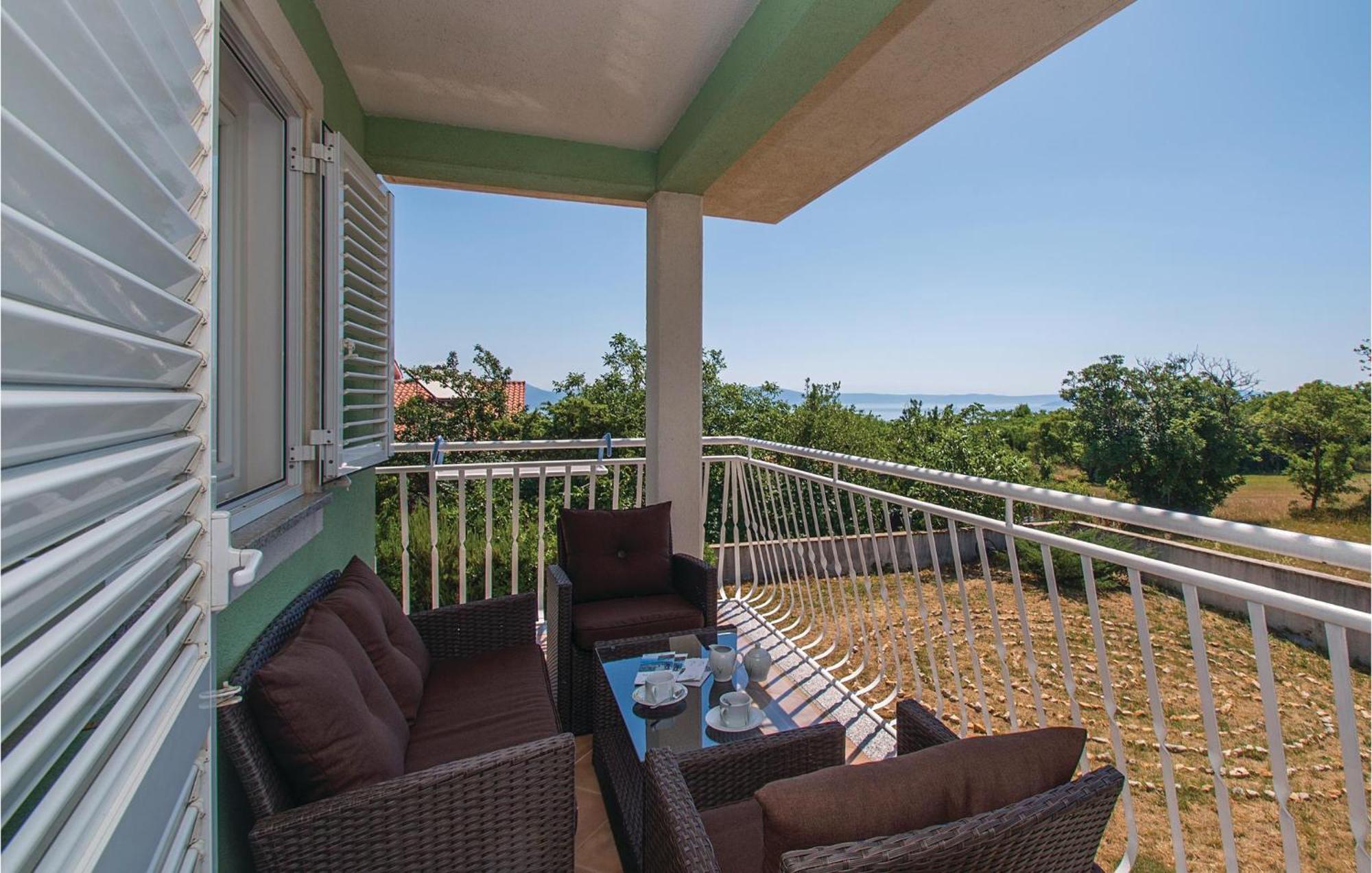 Amazing Apartment In Labin With House Sea View Eksteriør bilde