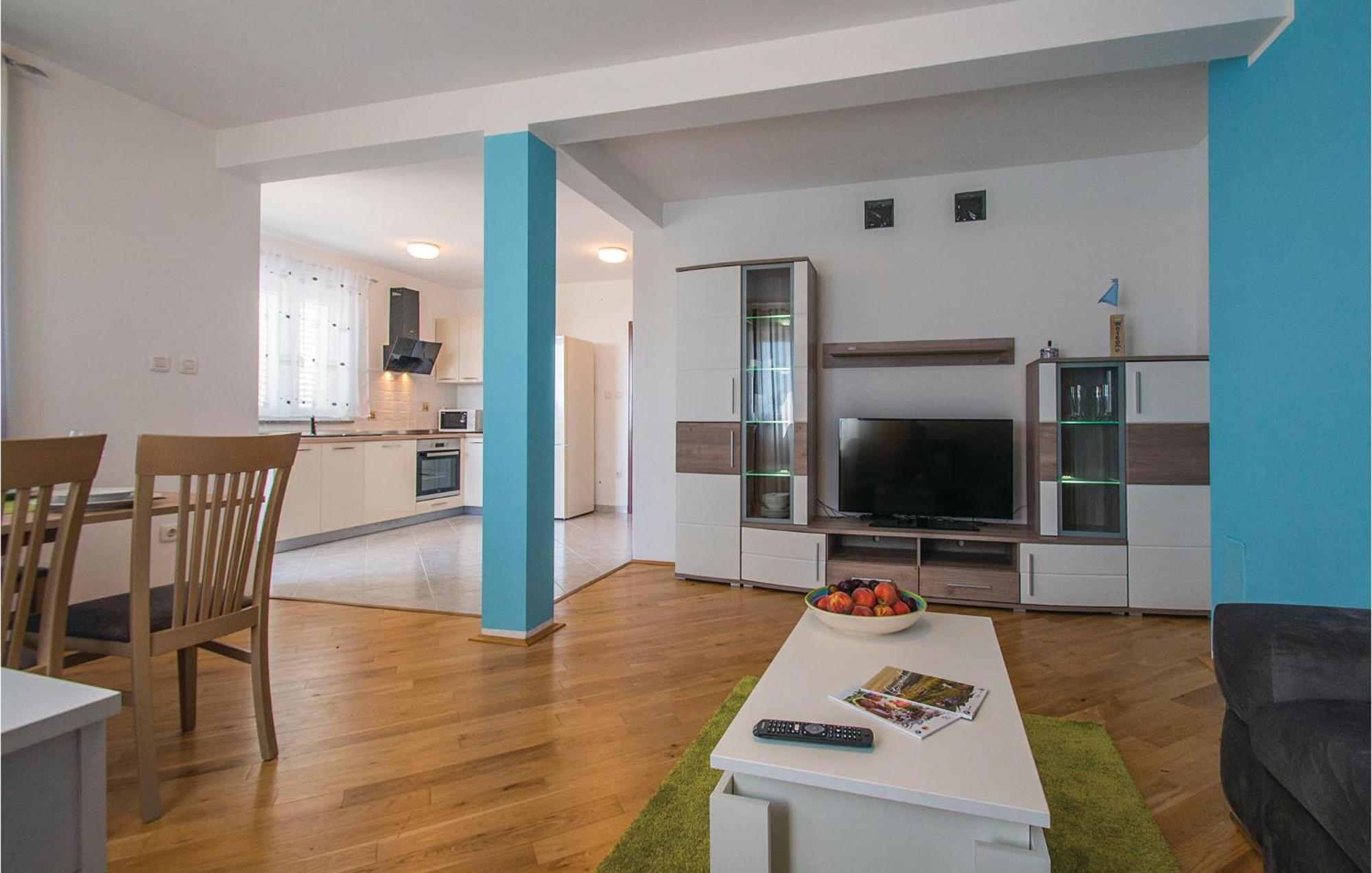 Amazing Apartment In Labin With House Sea View Eksteriør bilde