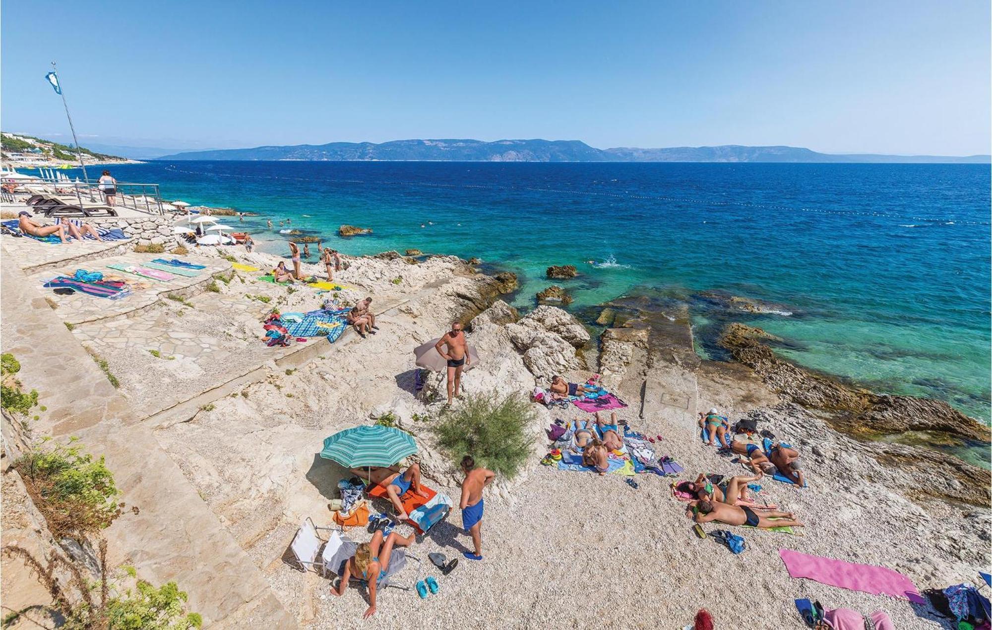 Amazing Apartment In Labin With House Sea View Eksteriør bilde